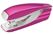 Hulapparater & Hæftemaskiner - Leitz Hæftemaskine 5502 NeXXt WOW 30 ark Pink - 55021023
