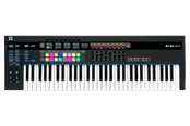 Musik & DJ Instrumenter - Novation 61SLMK3 - 61-key MIDI and CV-equipped keyboard controller with 8-track sequencer - 540076
