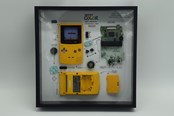Merchandise - GRC - Retro Art Nintendo Gameboy Color Console Display - Billede - GRCFNGBCY